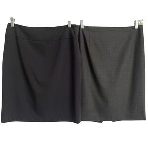 ELIE TAHARI Skirt Bundle 2 Classic Pencil Skirts Size 8 Navy and Gray